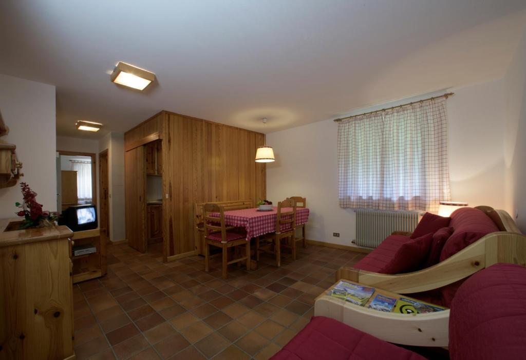 Apartments Gonzaga Canazei Cameră foto