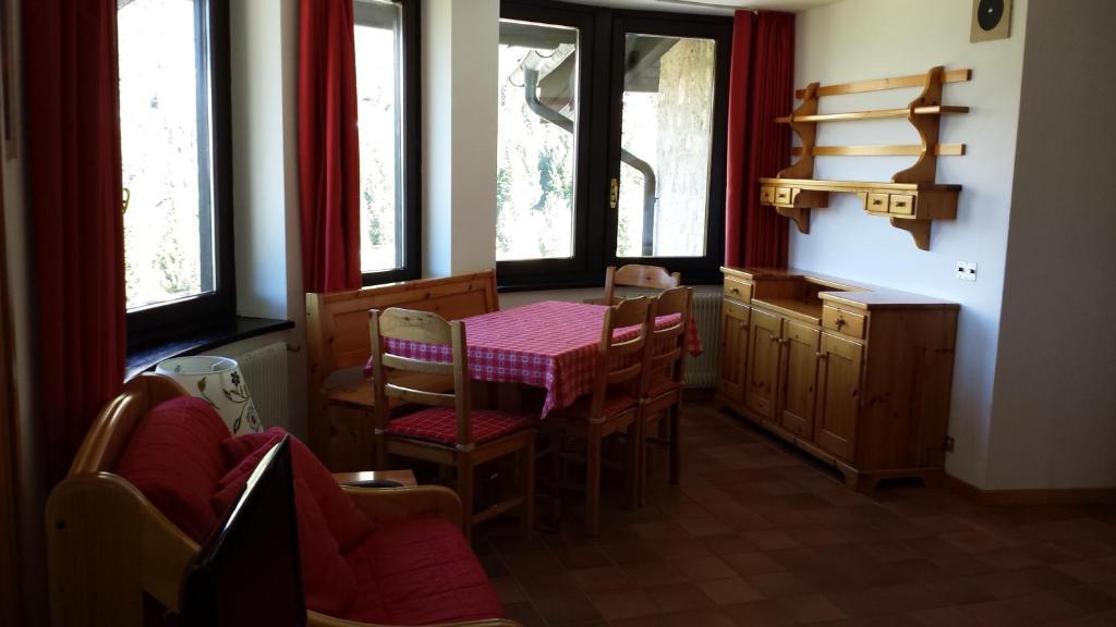 Apartments Gonzaga Canazei Cameră foto